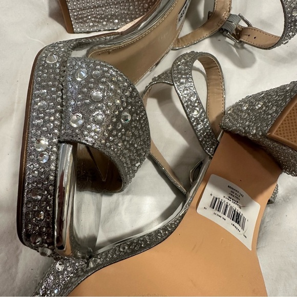 New Steve Madden Oleya Silver Rhinestone Glass Upper Sandal size 10 reg $149 - Picture 9 of 9